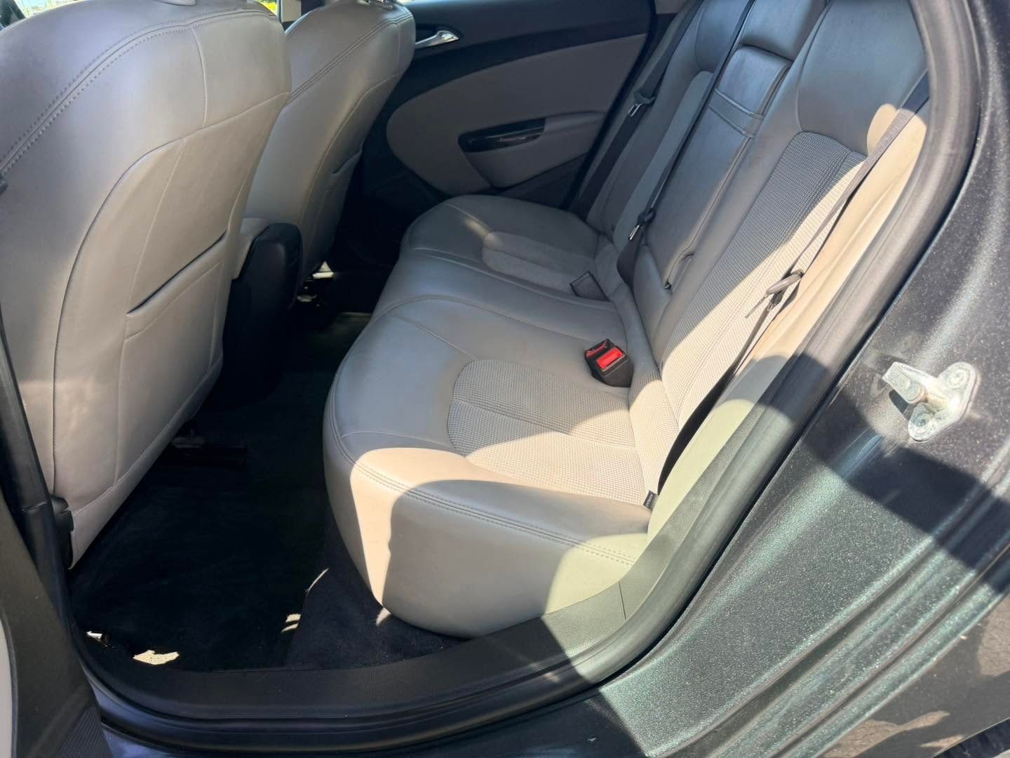 Buick Verano 2017 - Image 7