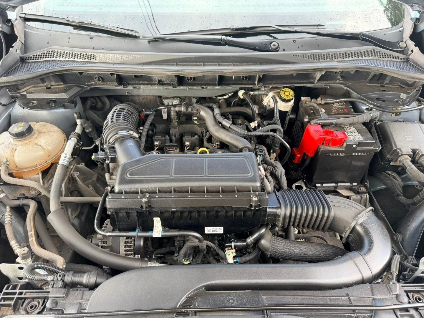 Ford Escape 2023 - Image 10
