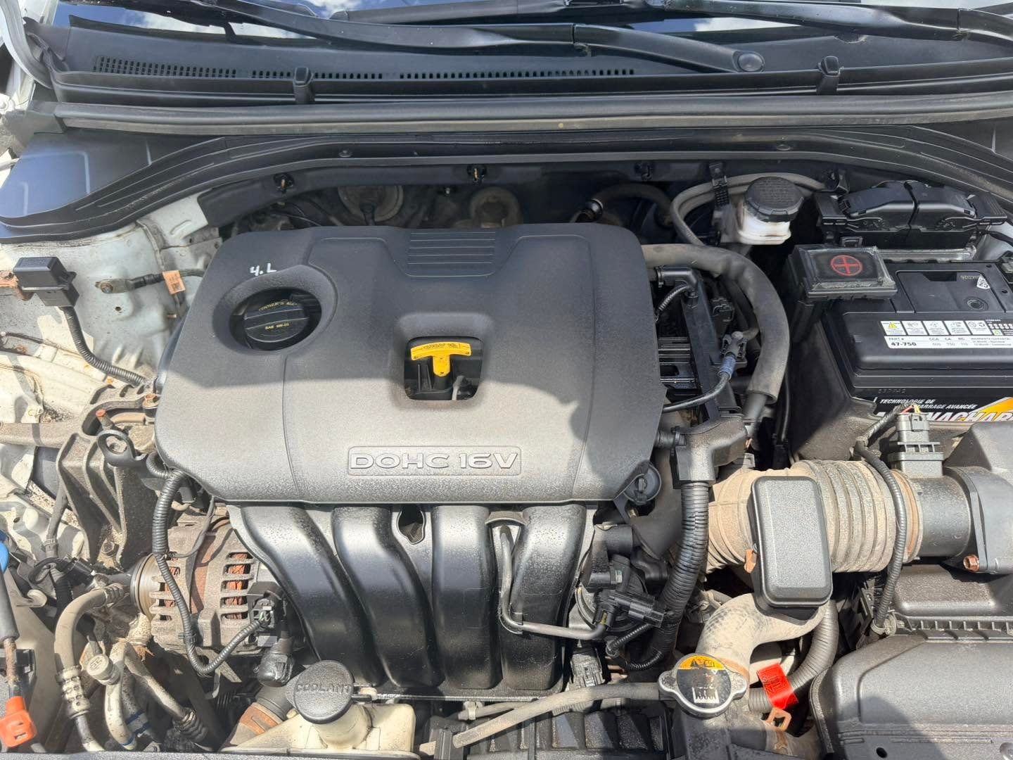 Hyundai Elantra 2020 - Image 12