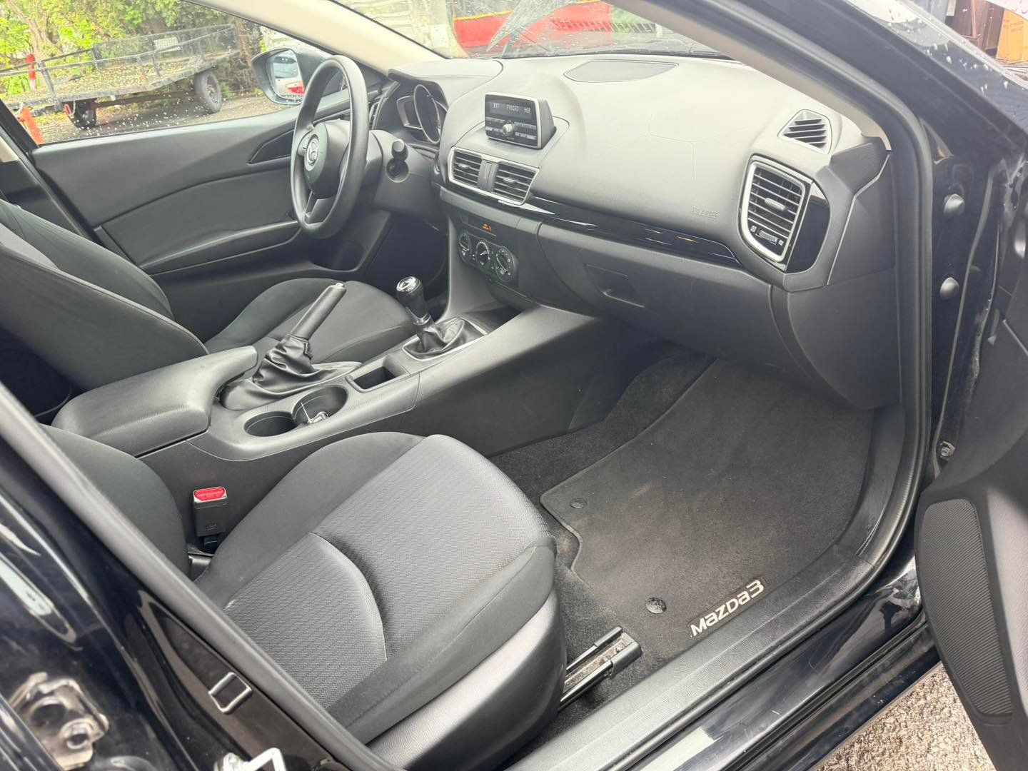 Mazda MAZDA3 2015 - Thumbnail 7